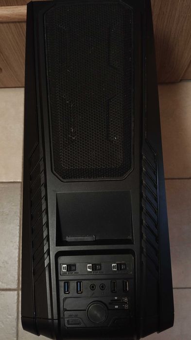 Komputer stacjonarny i5-4460, GTX 960, 16 GB RAM