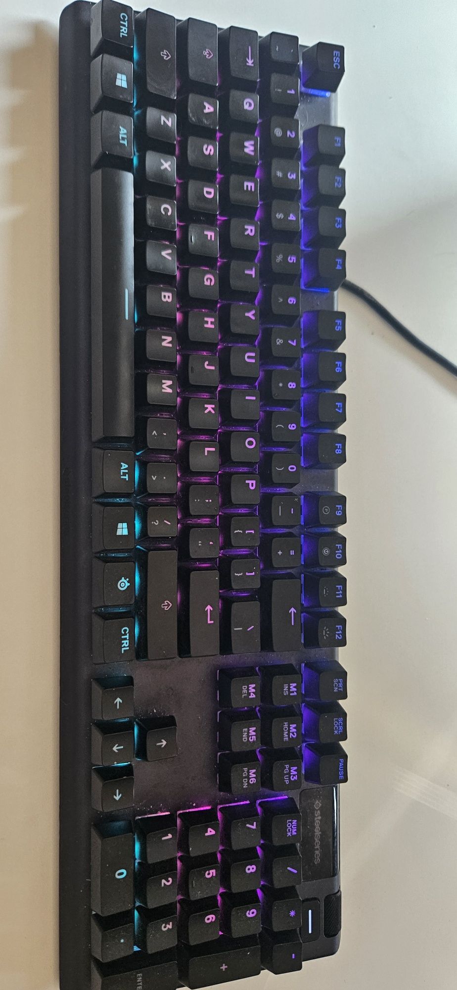 Apex 5 Steelseries