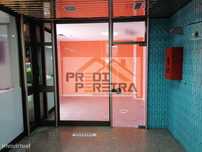 Loja localizada no Centro Comercial Oceano.
