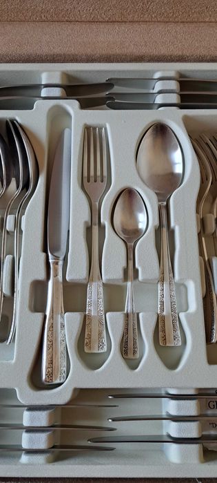 Sztućce posrebrzane firmy Herfa z motywem wschodnim