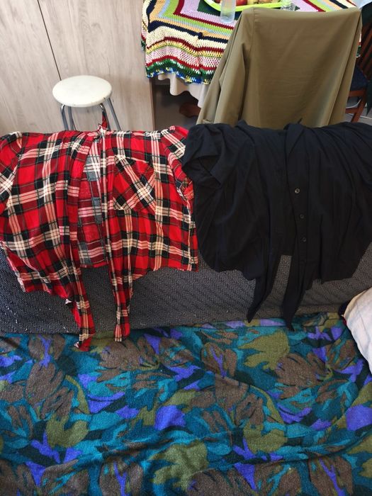 Macacões, calções, t-shirts e pijamas