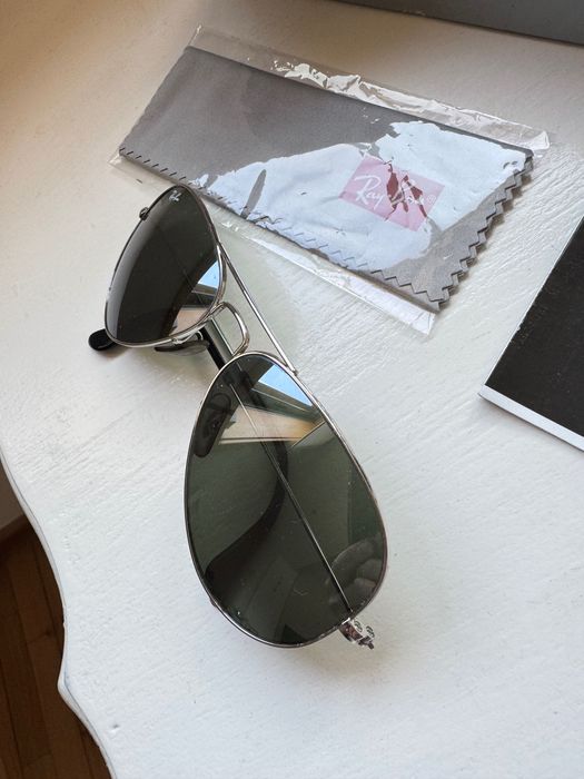 Óculos Ray-Ban aviator prateados novos
