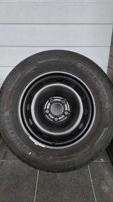 Koła Opel Vivaro Renault 16"5x114,3 Et50 opony  215/65/16C (GD777)