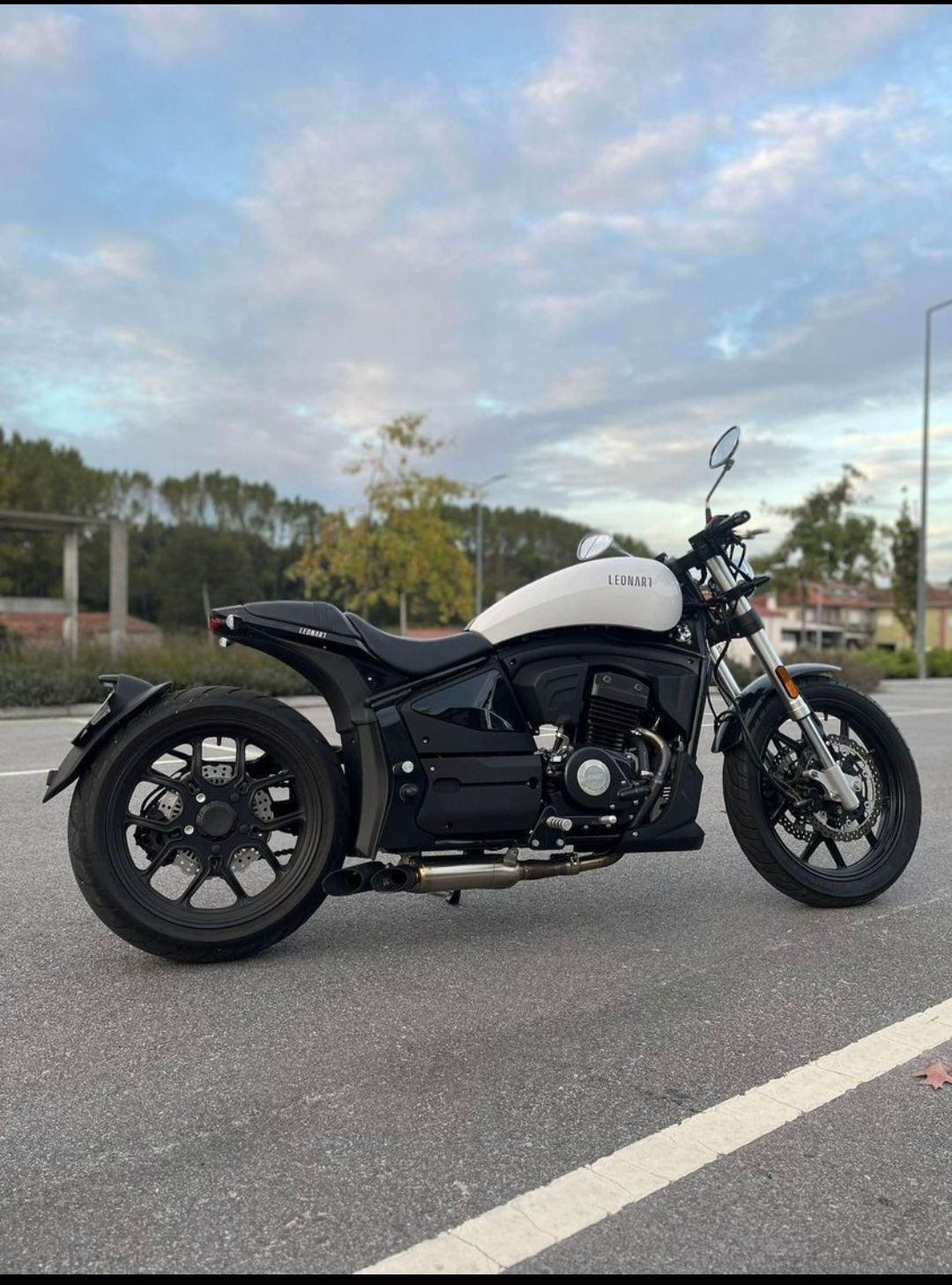 Vendo moto 125 leonart
