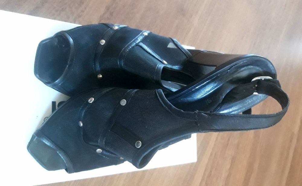 GINO ROSSI sandały na obcasie rozmiar 39, kolor czarny