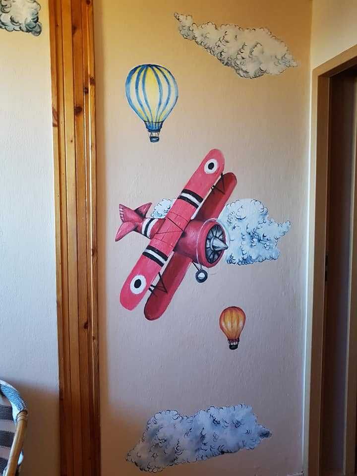 mural/ krasnal rzeźba