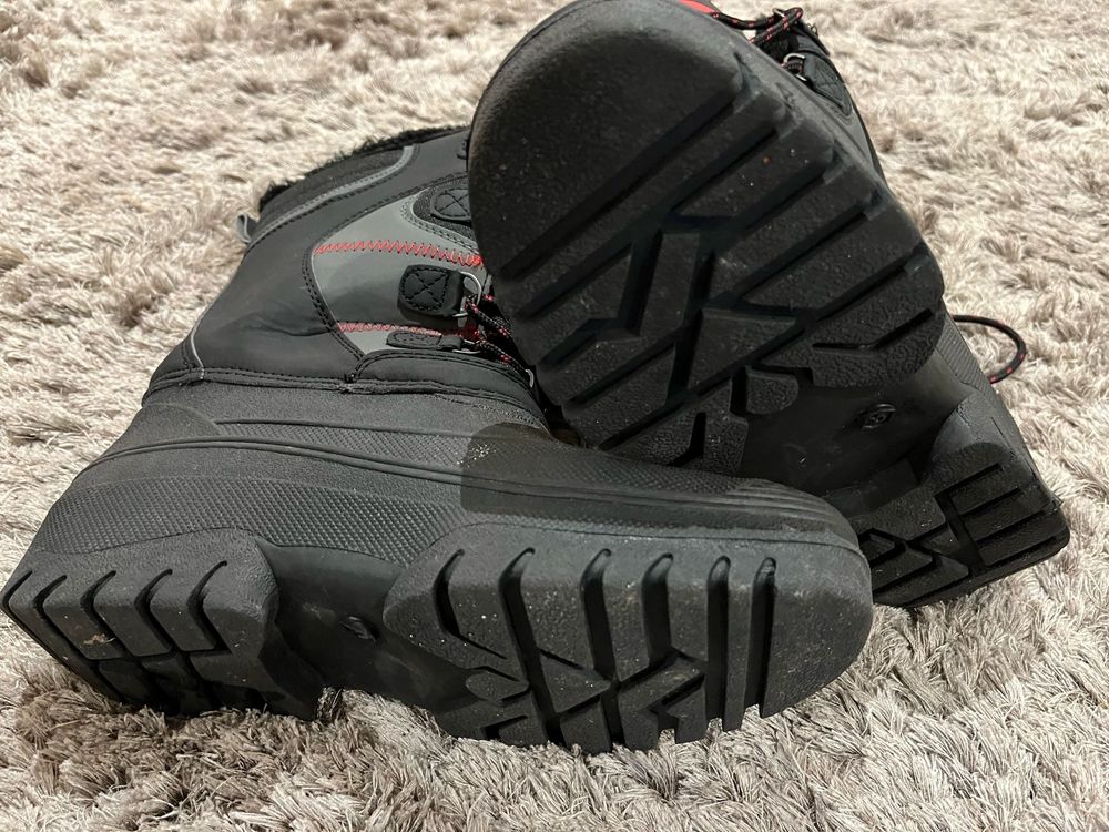 Botas de neve / frio Novas - Tamanho 42