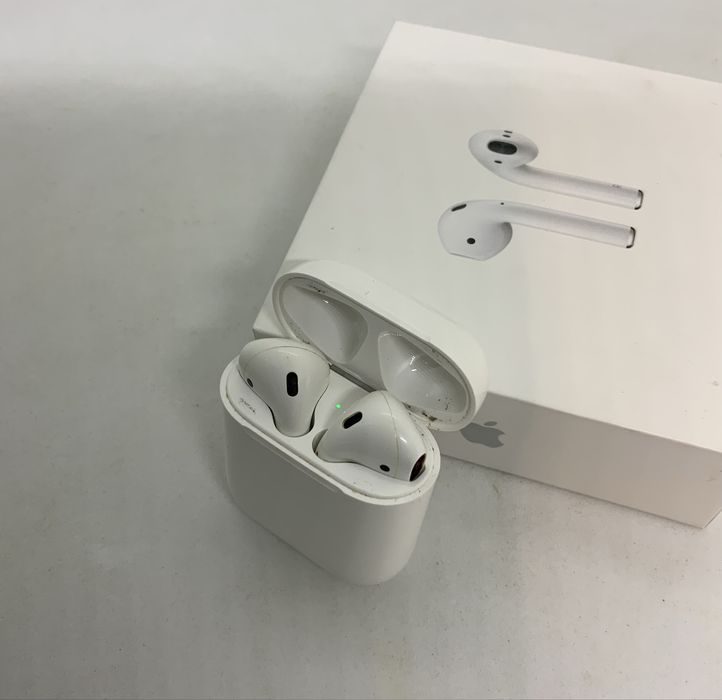 Безпровідні навушники AirPods. Оригінал