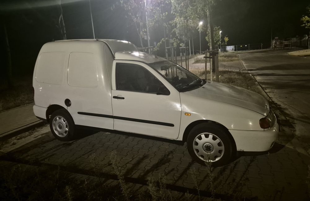 VW Caddy 1999 1.9Sdi 232 tyś