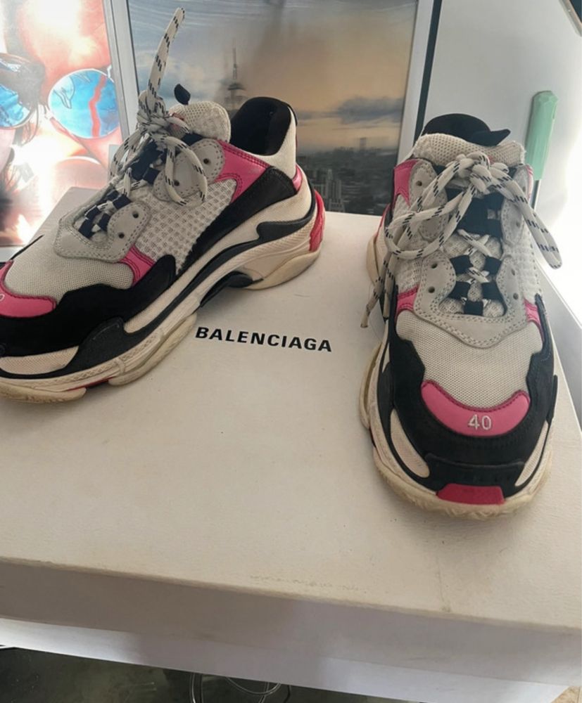 Balenciaga triple s