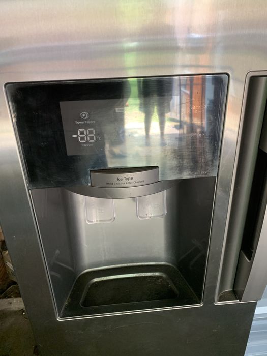 Холодильник samsung