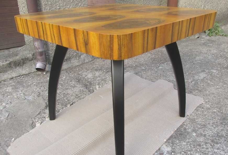 Stolik Halabala H-259 , 1950r orzech Art Deco 64x64 cm