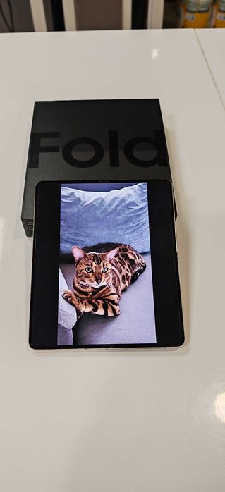 Samsung Galaxy Z Fold 4 - JAK NOWY!!!