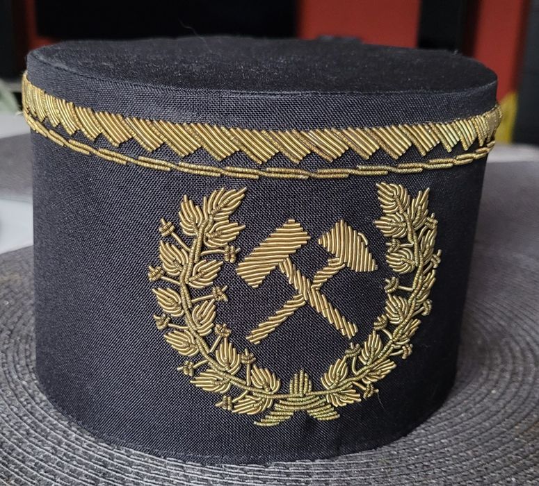 Czako górnicze rozmiar 57 REZERWACJA