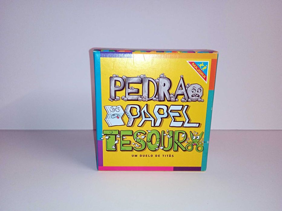 Jogo pedra, papel  ou tesoura