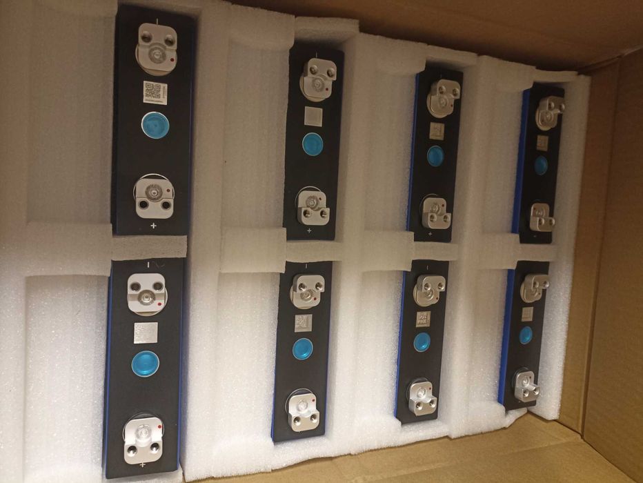 Акумулятори Eve LF100LA 8 шт