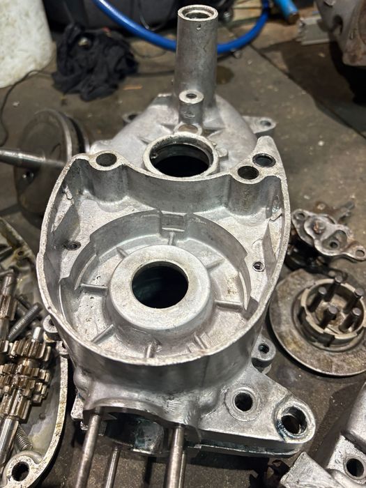 Części silnikowe Jawa 50 jawka ogar 200