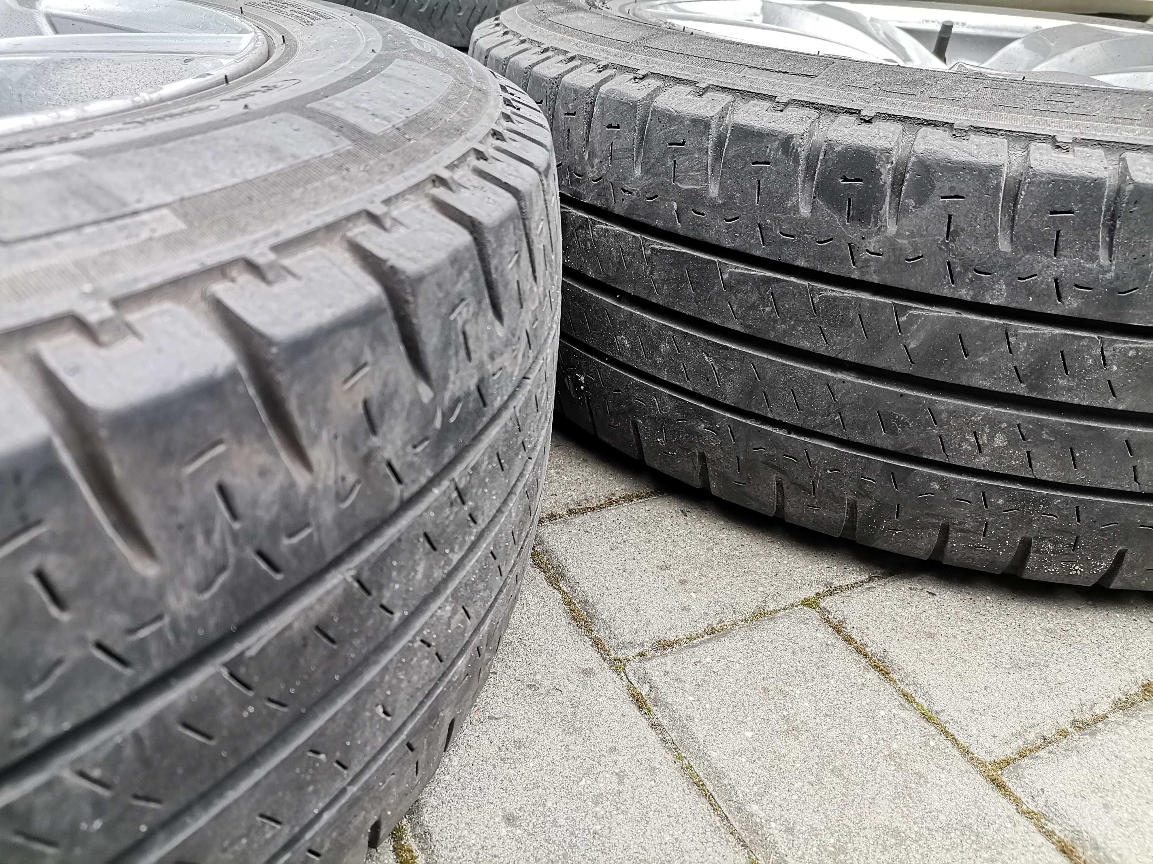 Opony letnie  195/65 R16C cena za komplet