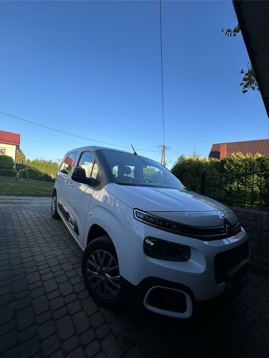 Citroen Berlingo 1.2 benzyna 2022r, bezwypadkowy, 42000km, zadbany