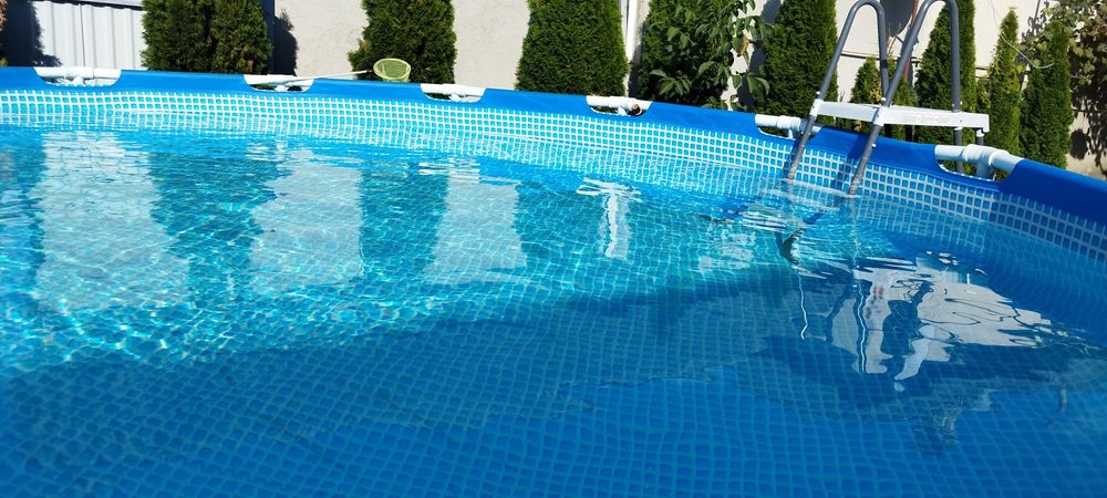 Бассейн Интекс 5.4 на 1.22 + песочный фильтр