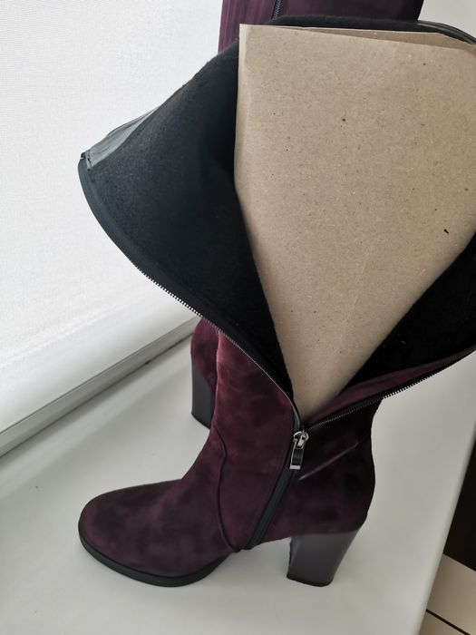 Чоботи демісезонні 38 р Італія