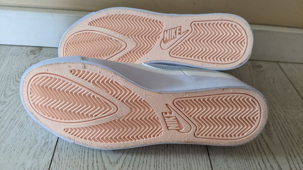 NOWE Nike Buty sportowe COURT ROYALE AC SNEAKERSY r. 36 (22,5 cm)