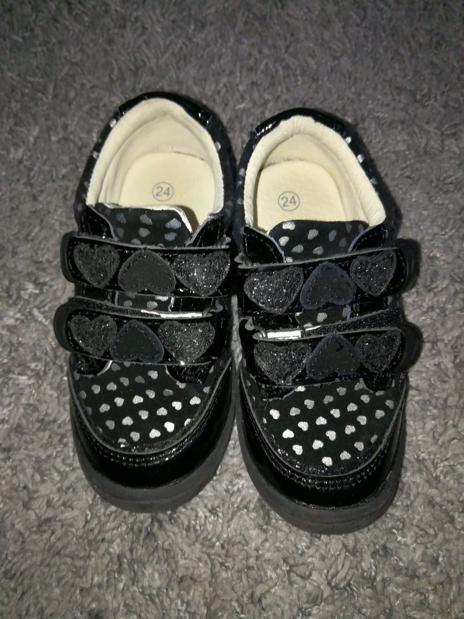 Sapatos de menina