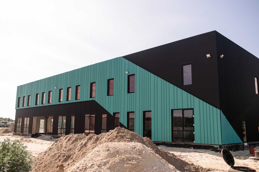 Приміщення під виробництво 284 м² з можливістю встановлення кран-балки