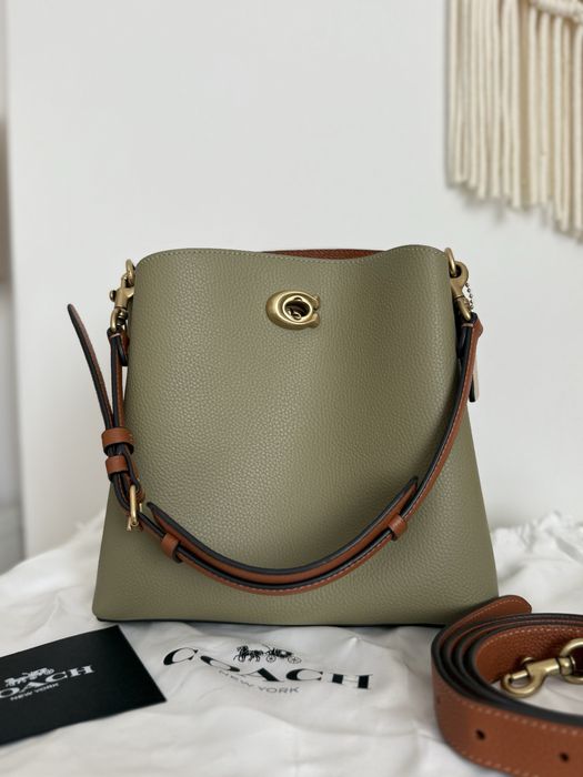 Mala coach original - modelo Willow Bucket em pele verde