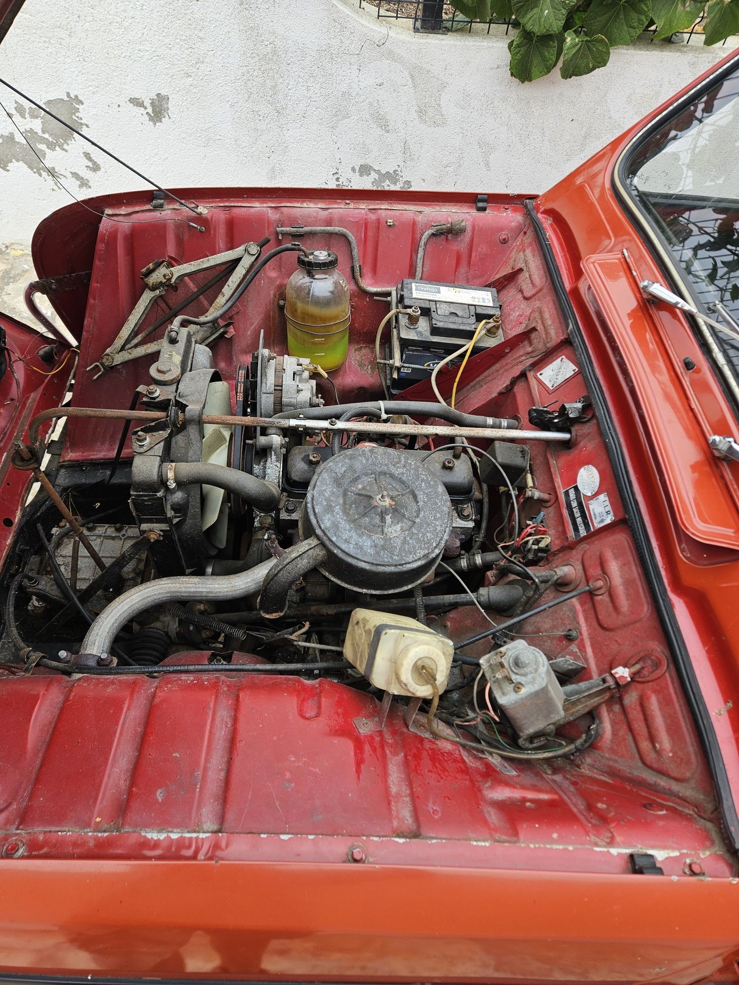 Renault 4 1976 .
