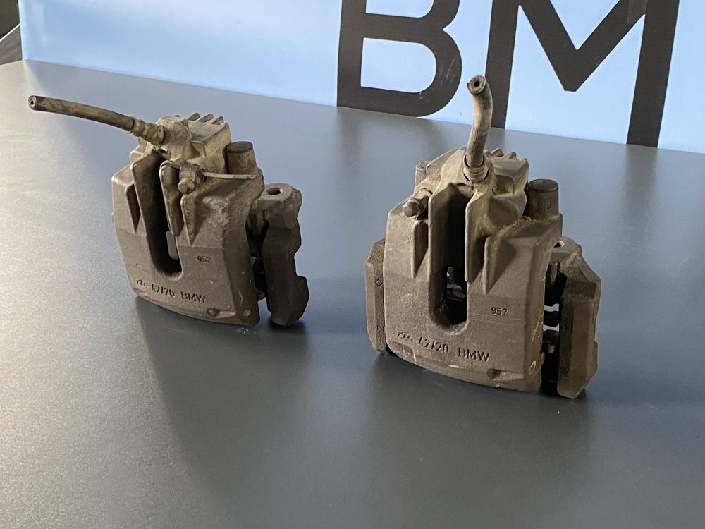 Задні Супорта BMW E60 E61 N43 N46 N47 M57n M57n2 Задній Супорт БМВ Е60