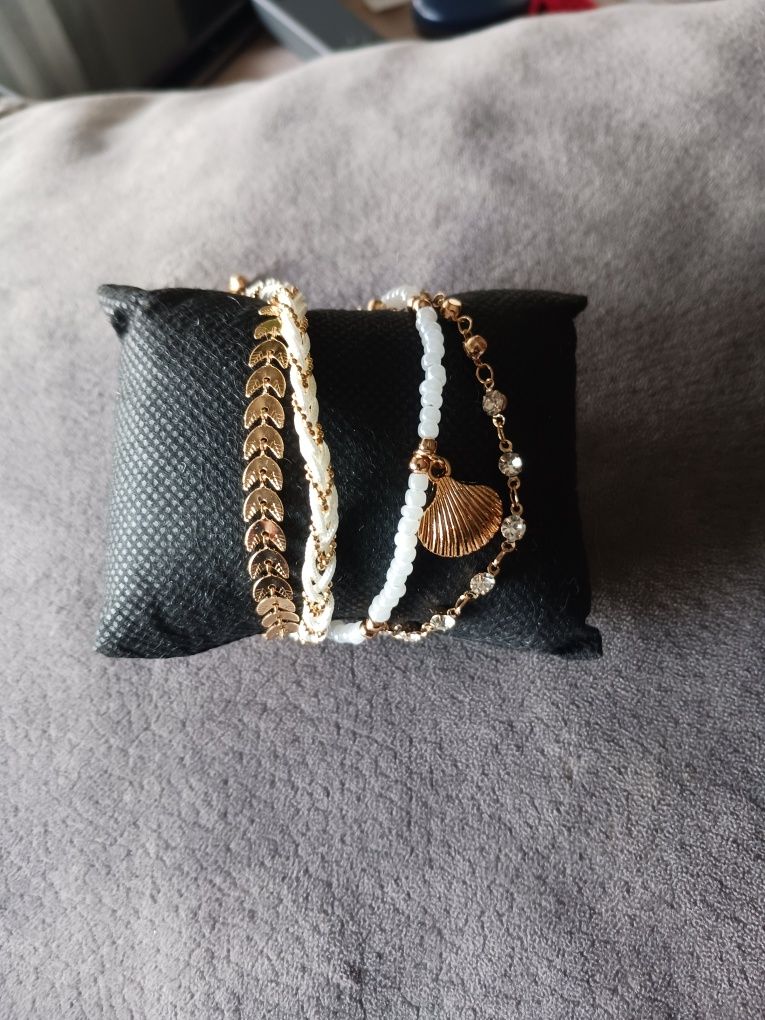 Conjunto de 4 lindas pulseiras de  tornozelo