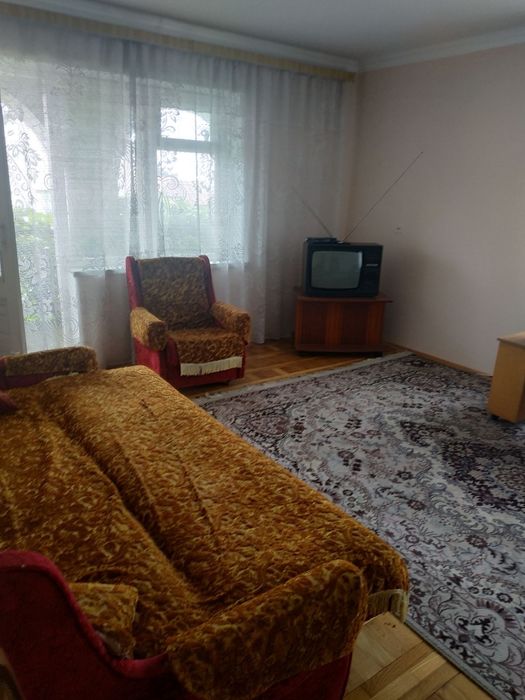 ПРОДАЖ БУДИНКУ, Смиківці, із господарською будівлею