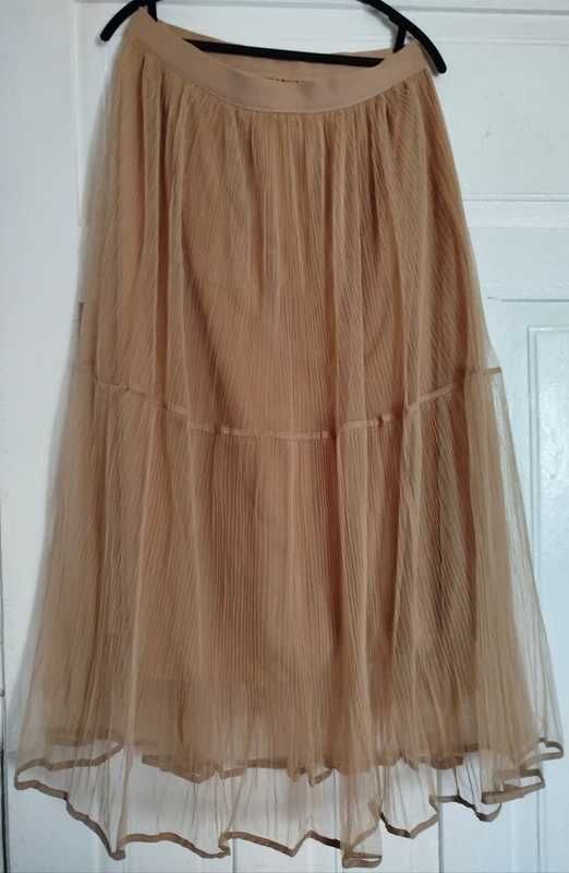 Spódnica maxi XL
XL / 42 / 14·