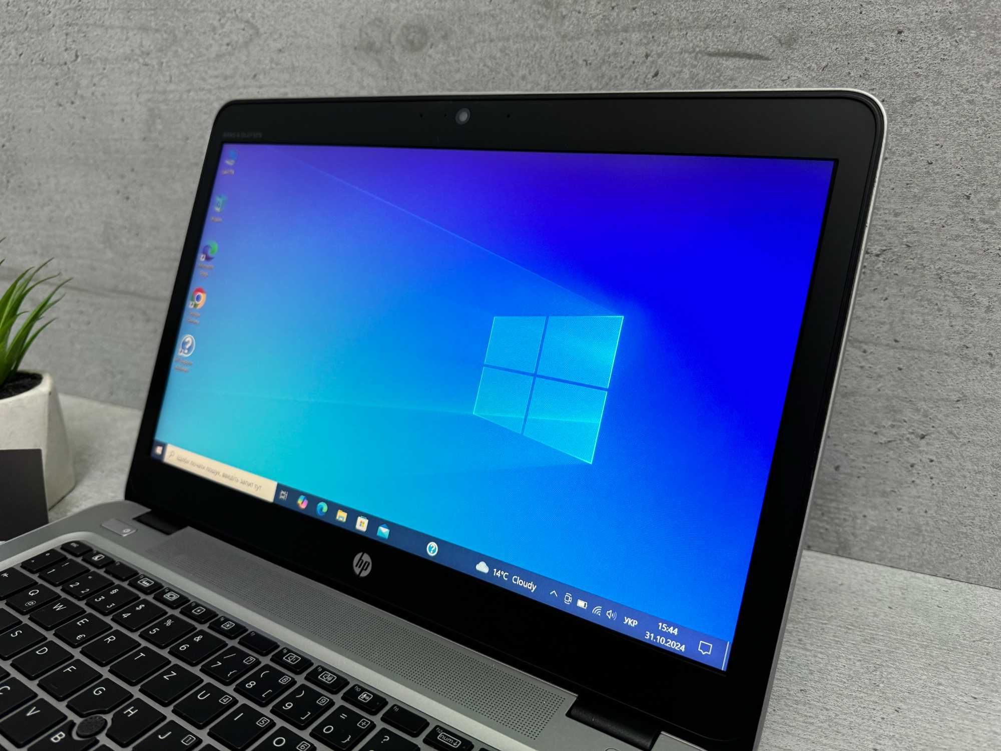 Компактний ноутбук Hp Хп 840 G3/i5-6200u/14" FullHD/8gb ddr4/128 ssd