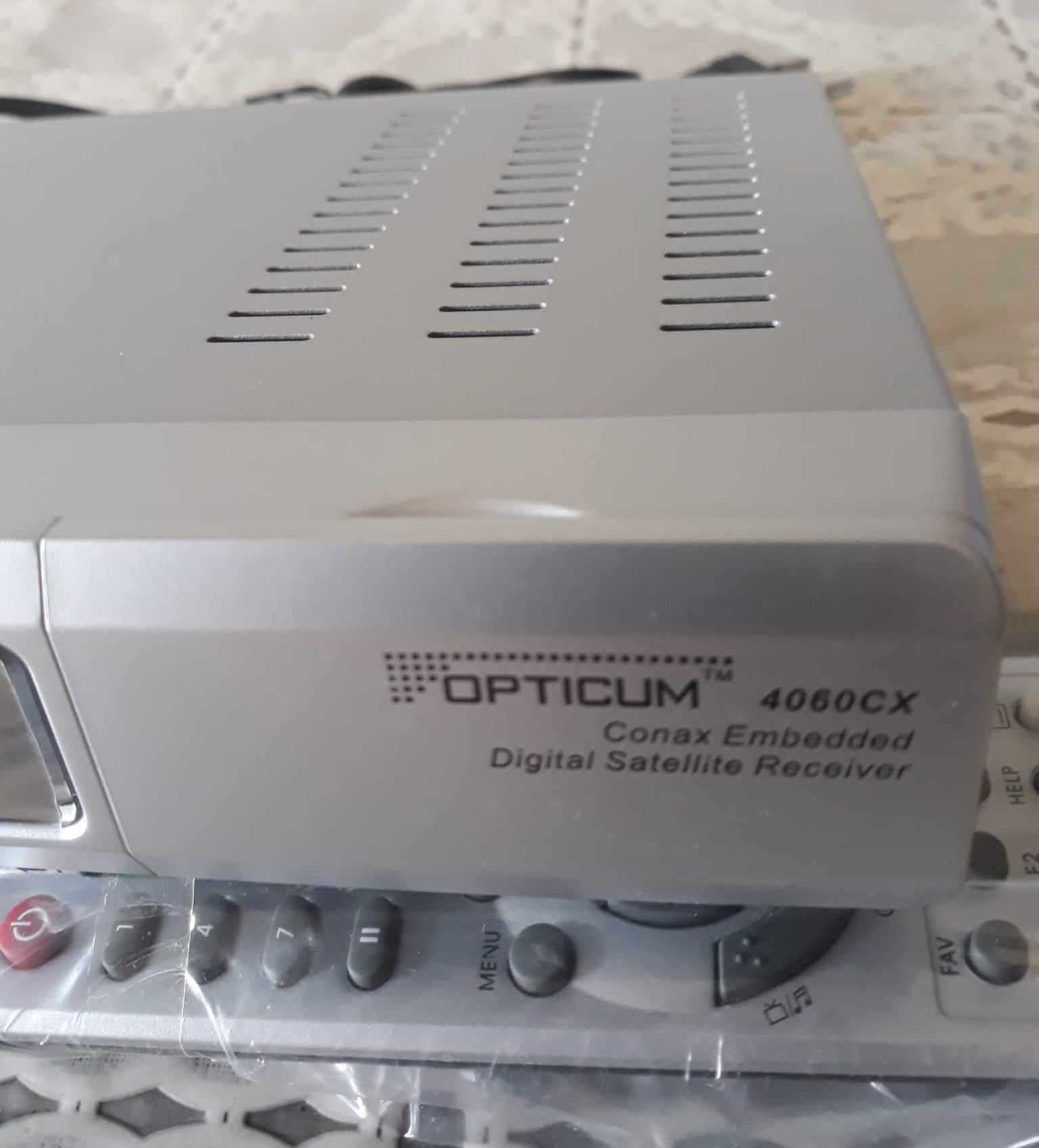 Tuner DVB-S OPTICUM 4060CX + pilot