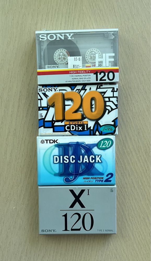 4 касети по 120 звилин Sony, TDK