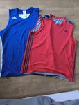 Koszulki bez rękawka Adidas