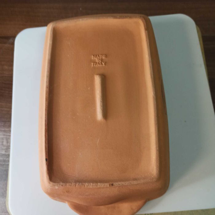 Stare naczynie kamionkowe do zapiekanek