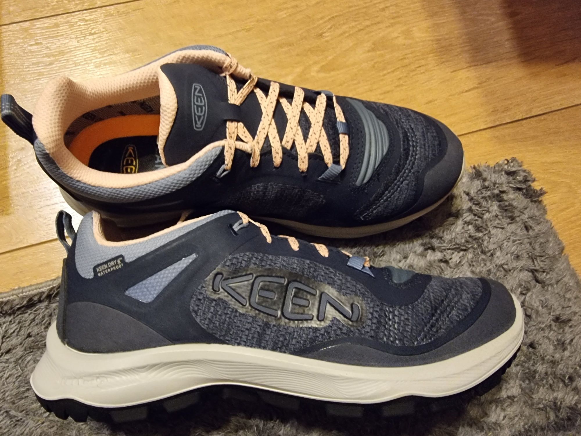 Keen Terradora 38