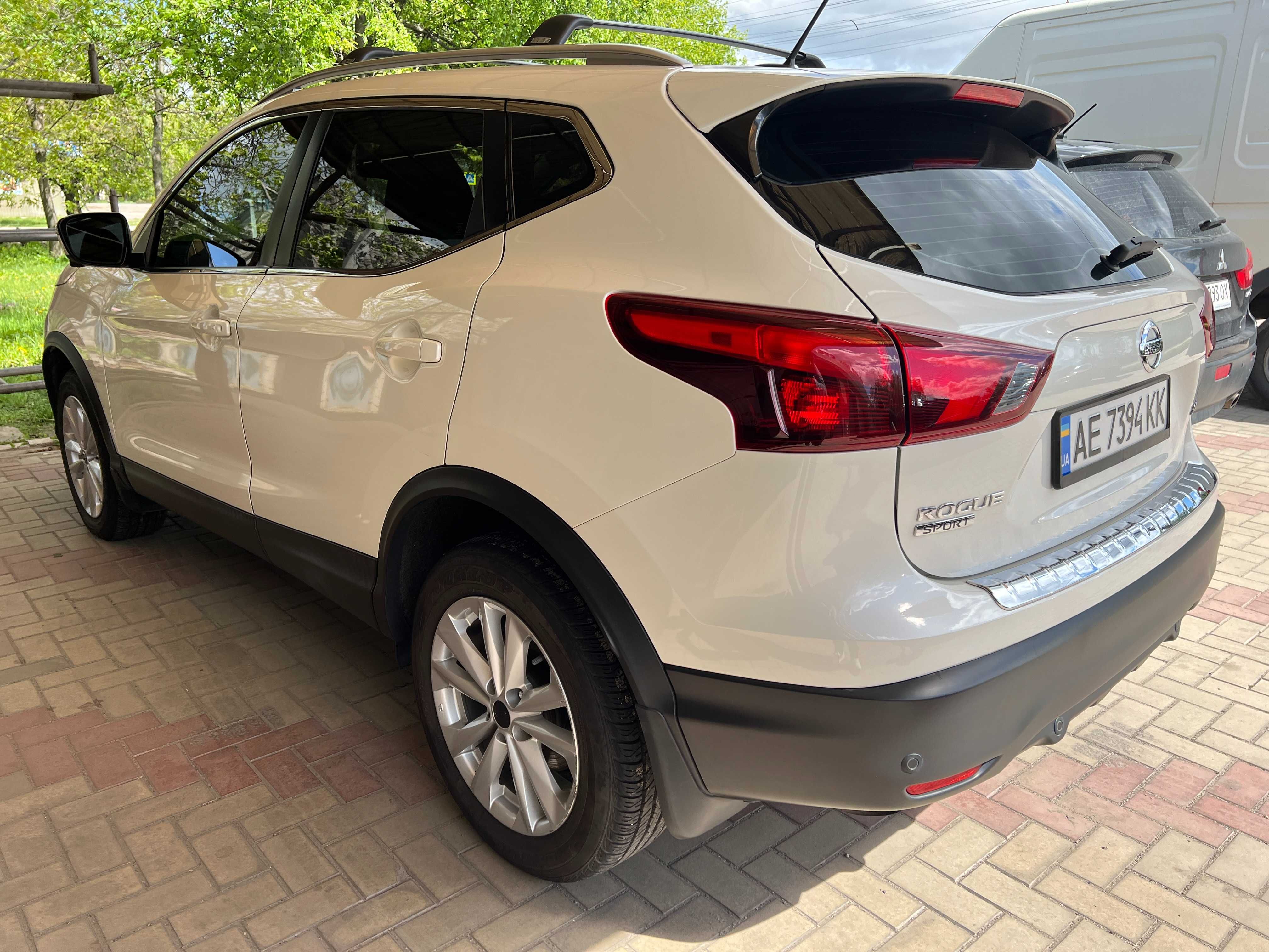 Продам Nissan Rogue Sport 2019