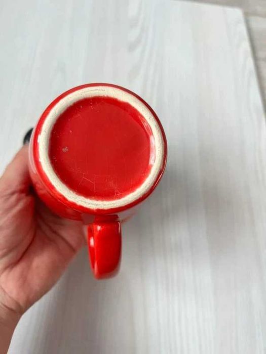 Czerwony kubek 300 ml