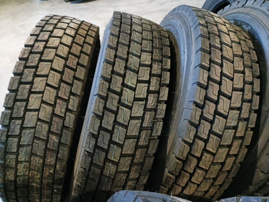 Opony 315/80R22,5 Napęd oryginał, szosowe