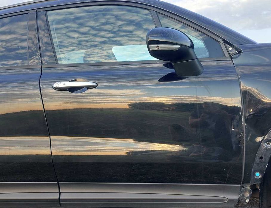 Fiat 500X 500 X drzwi prawy przód prawe przednie 601