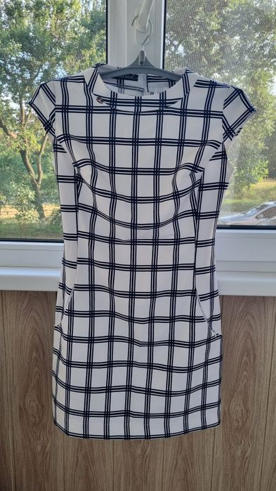 Сукня біла в чорну клітинку (Irena Richi)