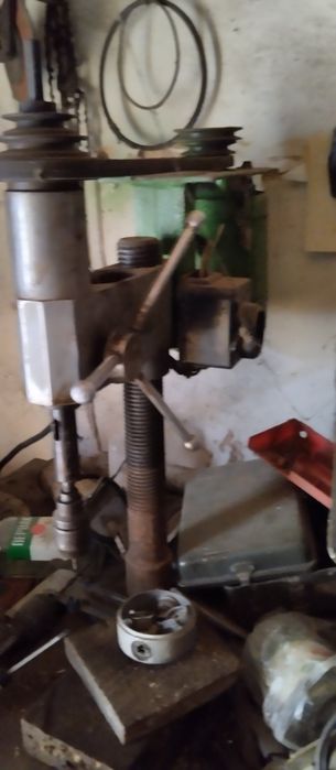 Продам свердлильний станок