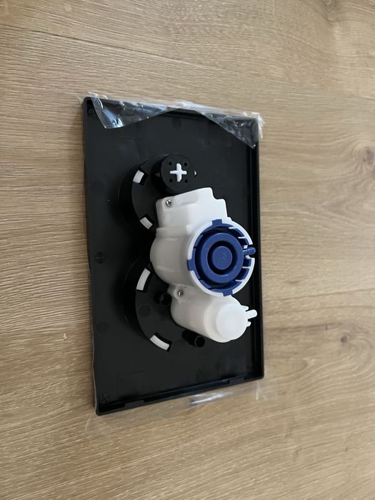 Botao/plac autoclismo NOVO em caixa