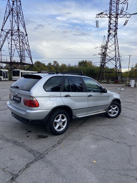 Продам BMW X5 E53
