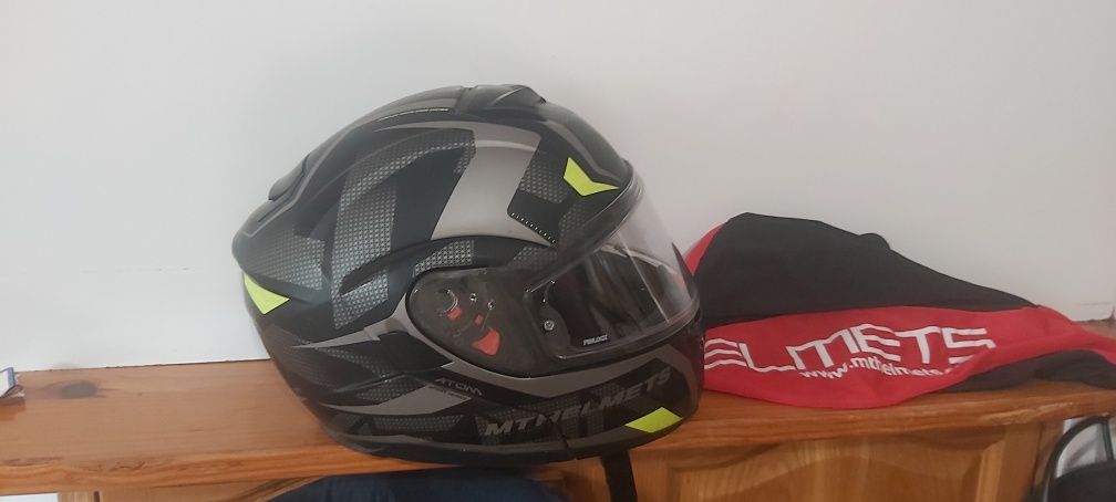 MT Helmets ATOM estimado