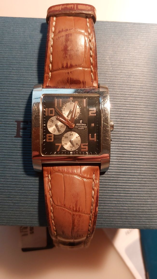 Elegancki zegarek Festina F16235-5